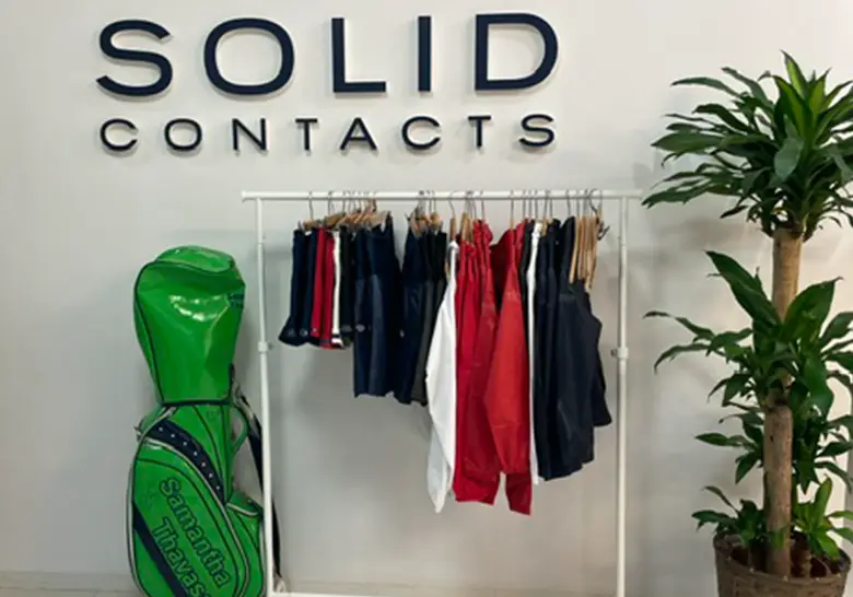 SOLID CONTACTSの公式サイトの画像(3/4)